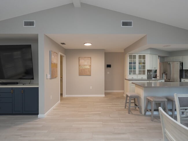 Building Photo - Turkey Furnished 3 Bed Pool Home in Venice