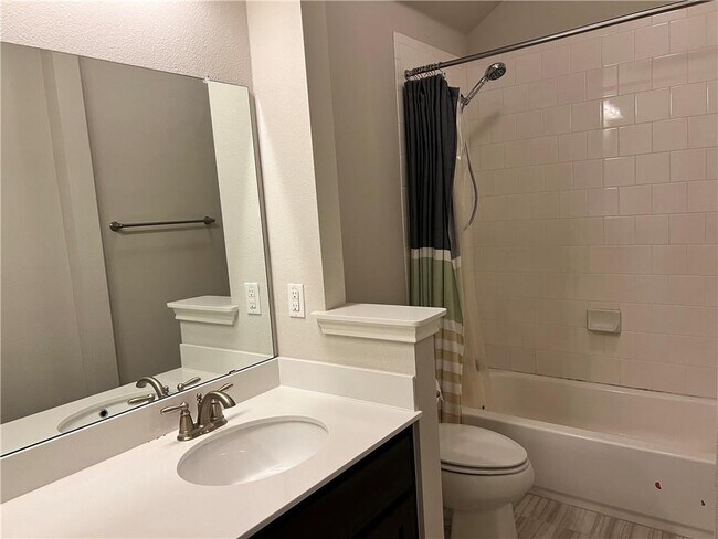 Building Photo - 9416 Kyles Stake Rd