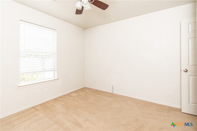 Building Photo - 3408 Ida Dr