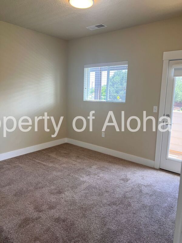 Building Photo - 3534 E Grand Forest Dr