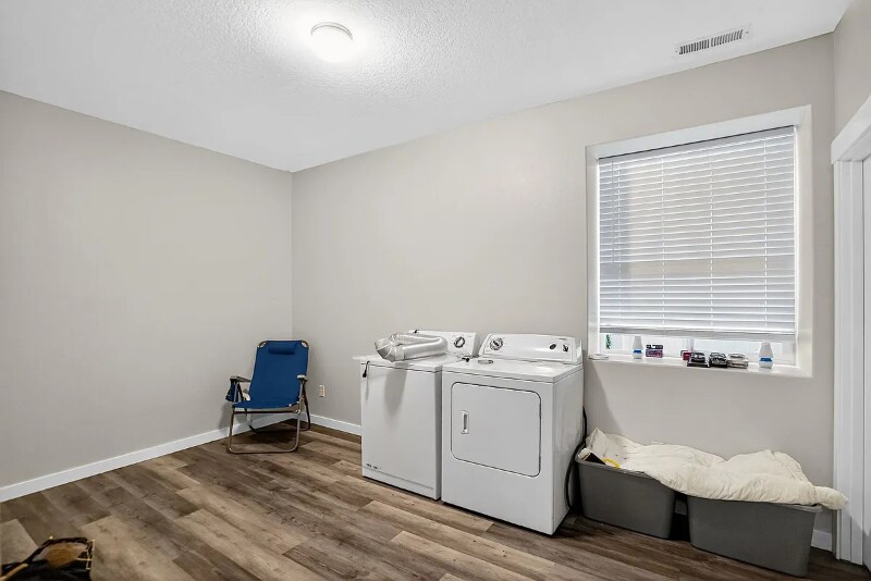 Building Photo - 12505 NE 24th St