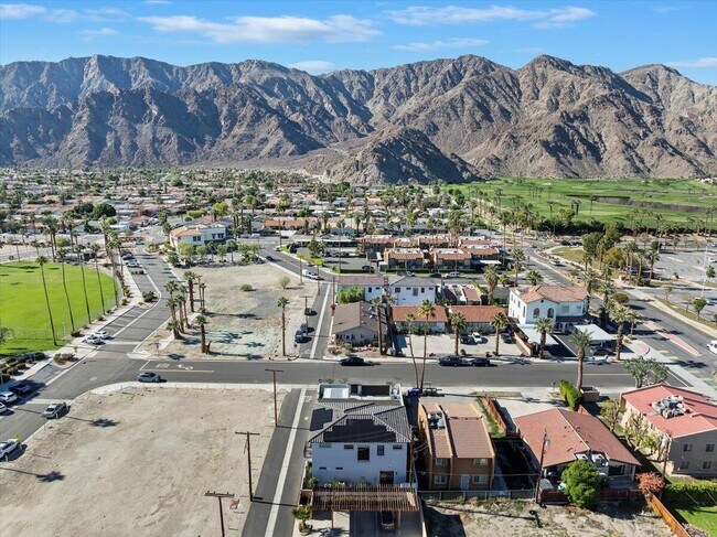 Building Photo - 51120 Avenida Navarro