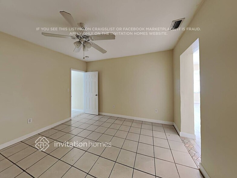 Building Photo - 1841 NW 185th St