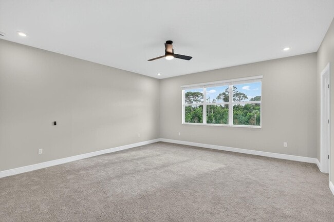 Building Photo - 3552 NW Solange Ct