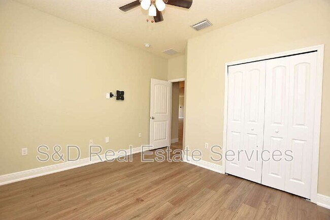 Building Photo - 1977 Wind Meadows Dr