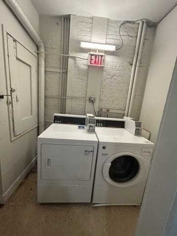 Building Photo - 1 Heard St