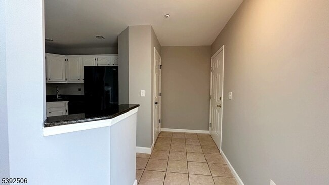 Building Photo - 18 Potomac Dr