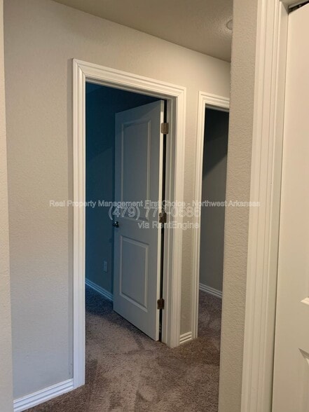 Building Photo - 2757 W Kilimanjaro Way