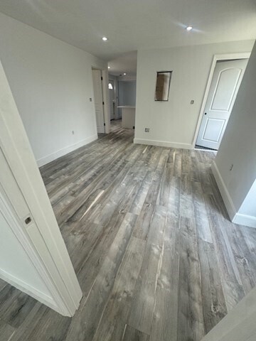 Building Photo - 252 E Eagle St