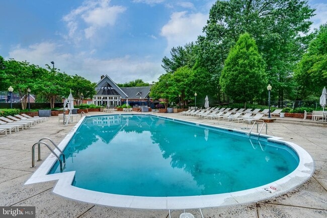 Building Photo - 4307 Chariot Ct