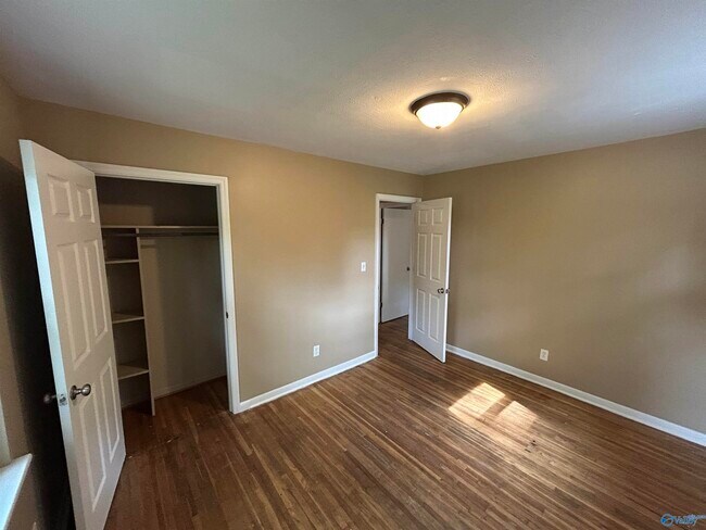 Building Photo - 3616 Judd Ave NW