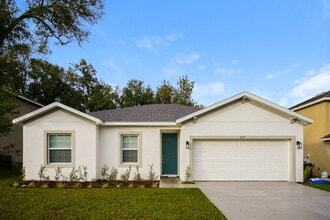 Building Photo - 409 Bay Oak Ln