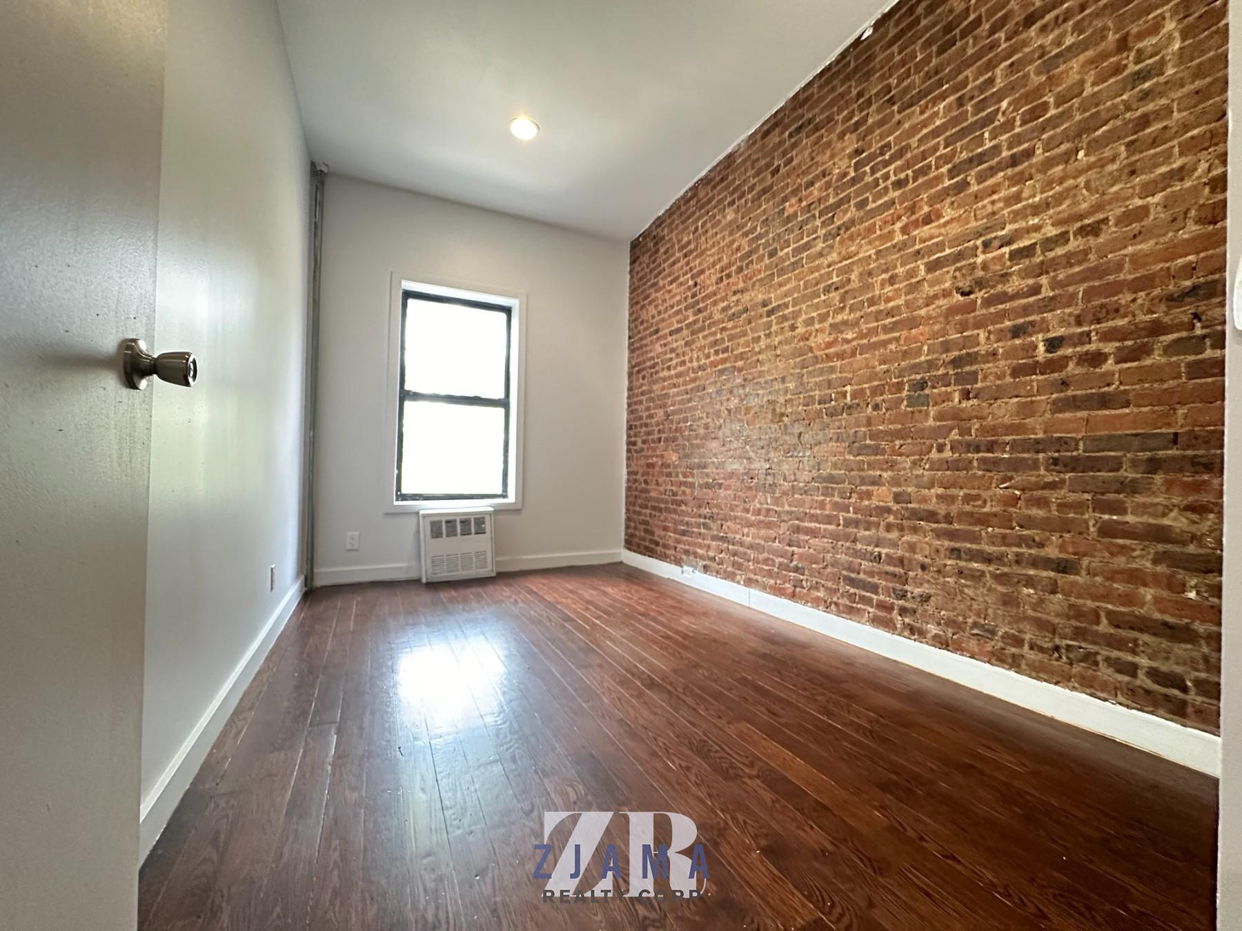 Building Photo - 1486 Bedford Ave