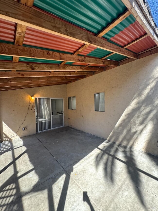Building Photo - 120 Merrimac Ct
