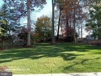 Building Photo - 7722 Elgar St