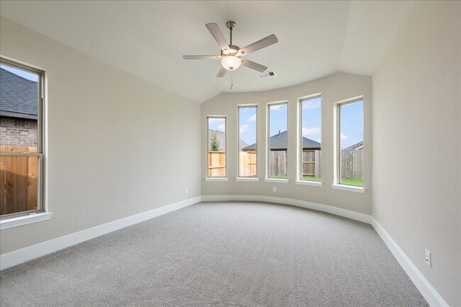 Building Photo - 7523 Mariposa Wy