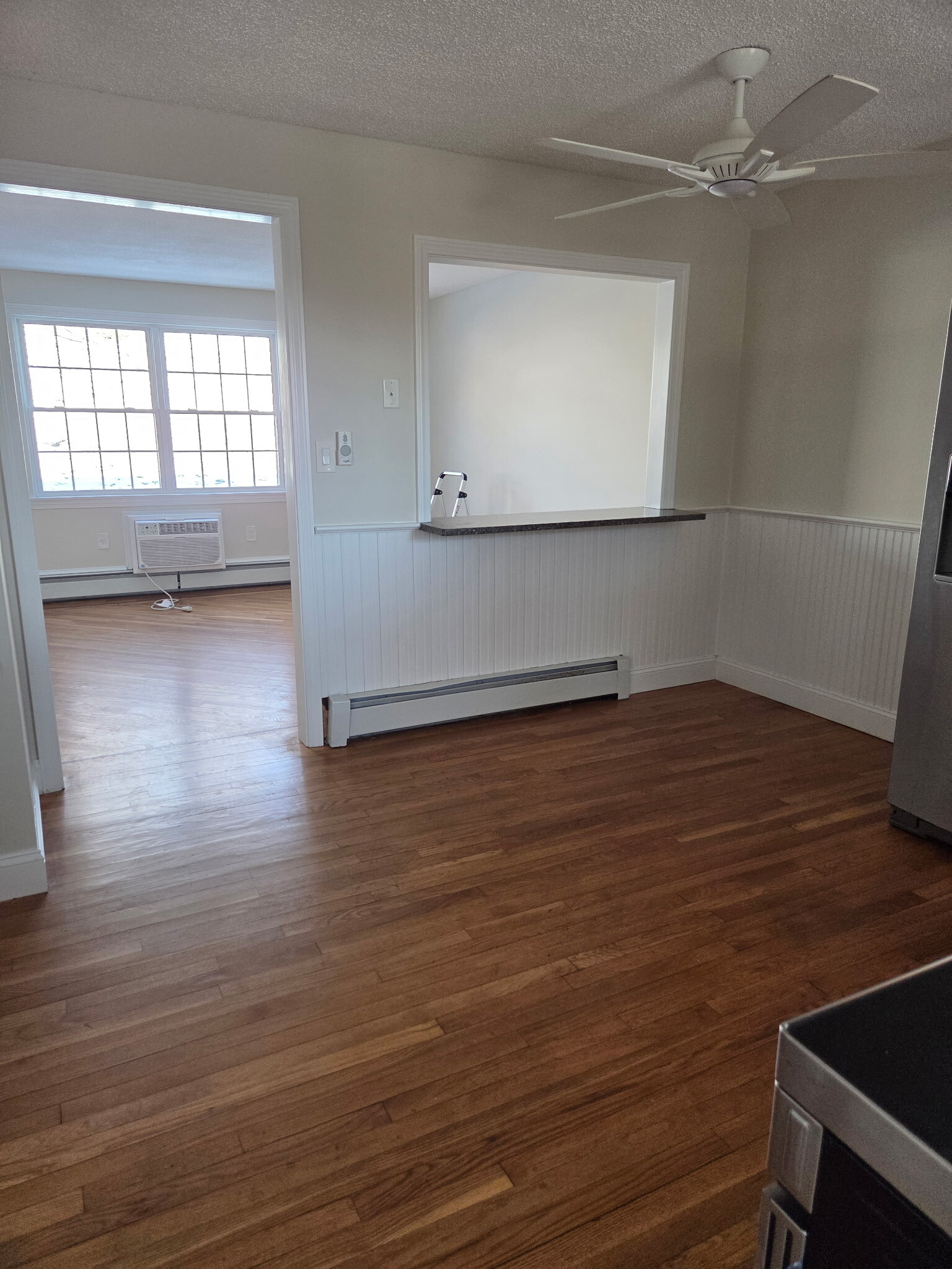 Building Photo - 201 Regan Rd