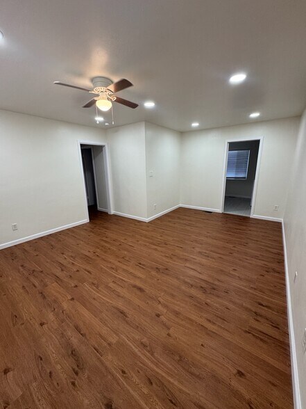 Building Photo - 2657 C St