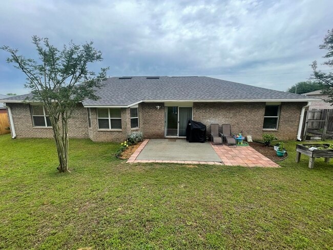 Building Photo - 321 Egan Dr