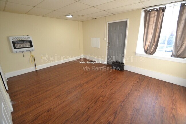 Building Photo - 1042 Marshall Ave