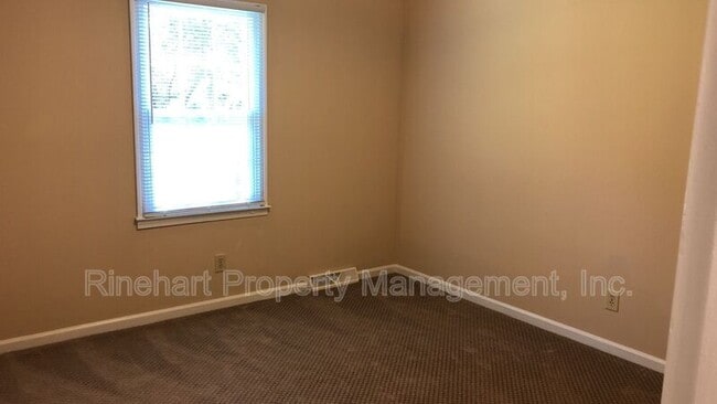 Building Photo - 2260 Terrell Pl