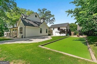 Building Photo - 2668 Brown Cir SE