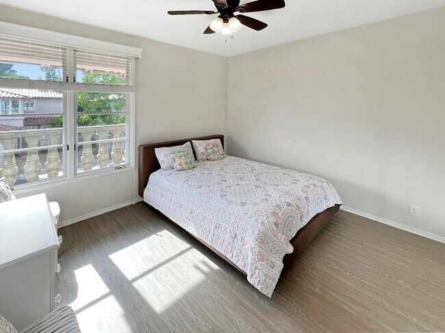 Building Photo - 9761 Claiborne Square