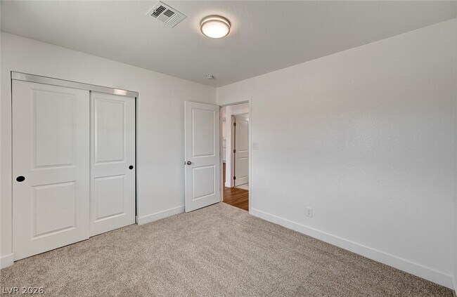 Building Photo - 1580 Quarter Horse Dr
