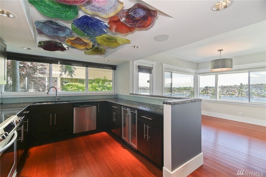 Kitchen 2 - 1740 Aurora Ave N