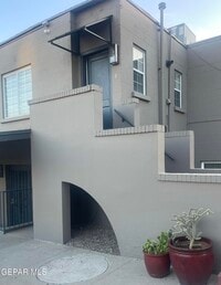 Building Photo - 1415 N Ochoa St