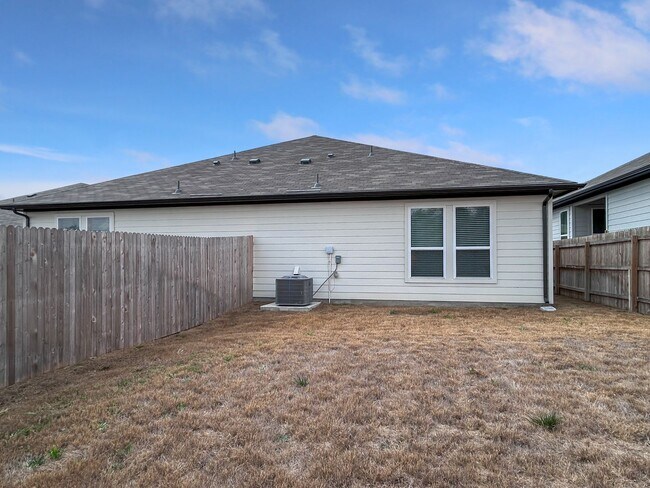 Building Photo - 2024 New Construction Duplex off Potranco | 3/2 + Washer/Dryer