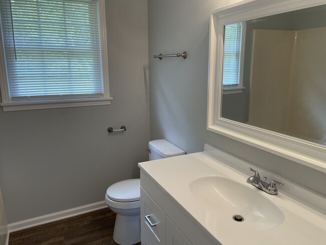 Upstairs Bathroom - 212 Marshall Dr