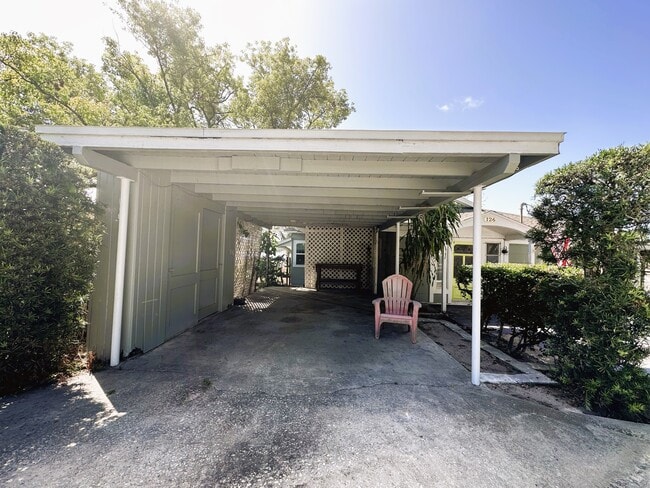Building Photo - 126 Masterpiece Rd