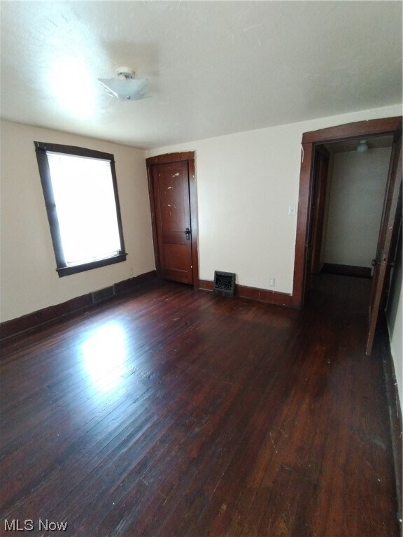 Building Photo - 105 E Boston Ave