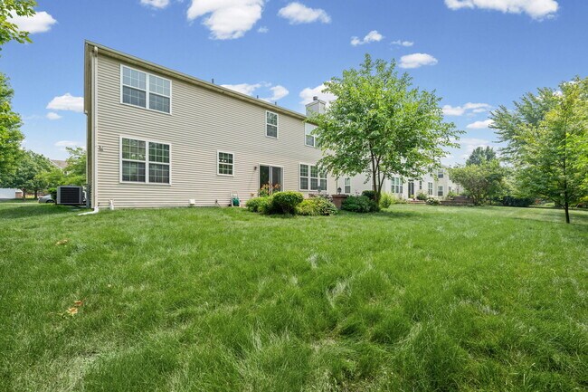 Building Photo - 126 Redmond Dr