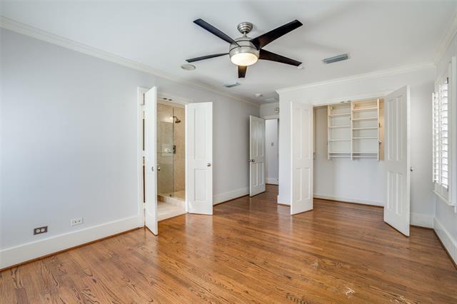 Building Photo - 6930 Kenwood Ave