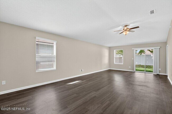 Building Photo - 8387 Cape Fox Dr
