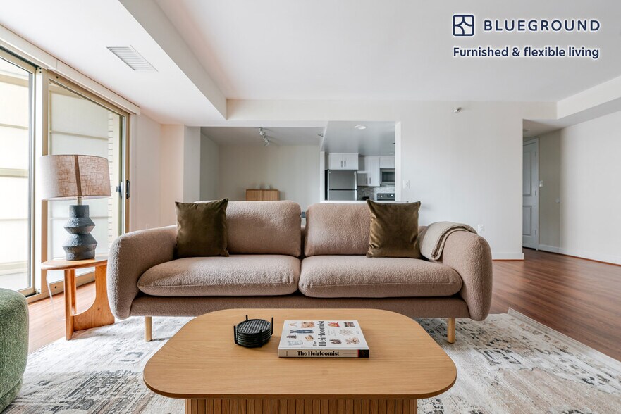 Building Photo - 4001 9th St N