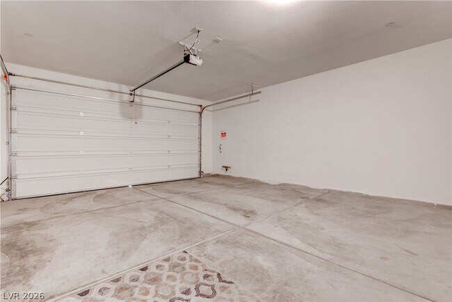 Building Photo - 1362 Bear Brook Ave