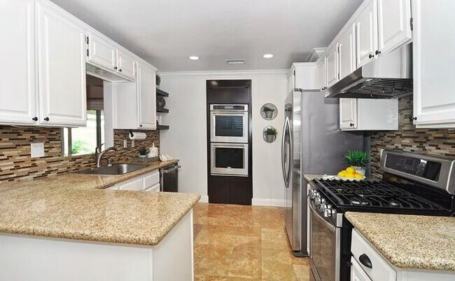 Building Photo - 15641 Toway Ln