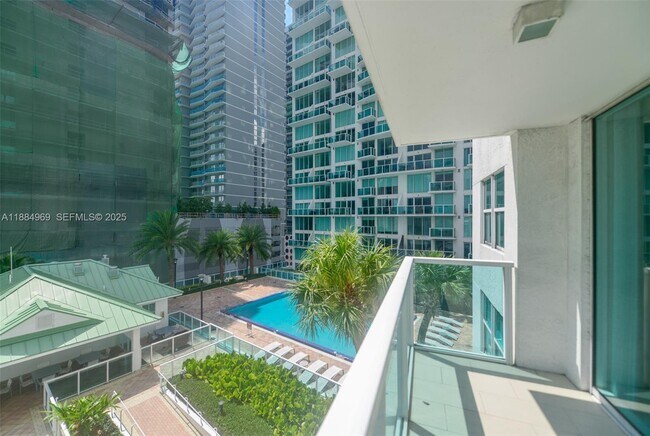 Building Photo - 31 SE 5th St