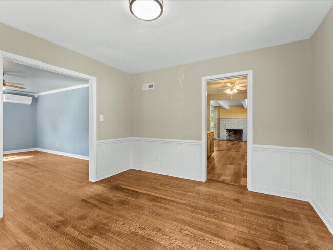 Building Photo - 7602 Woodman Rd