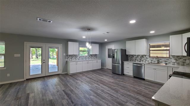 Building Photo - 130 Littlefield Dr