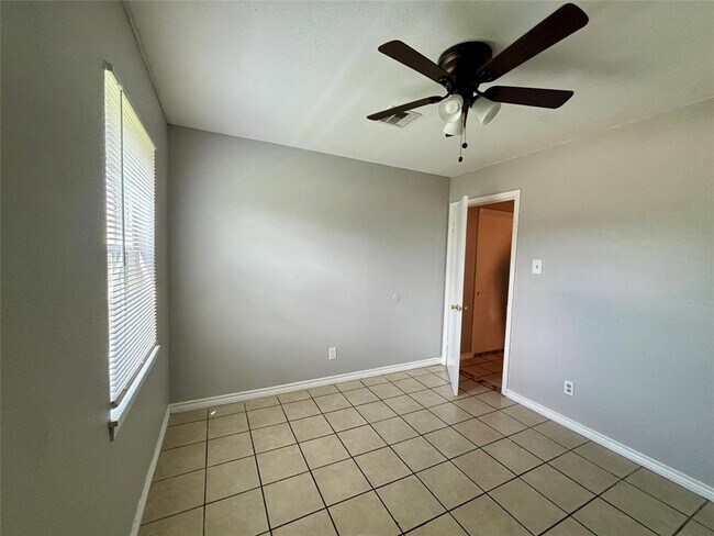 Building Photo - 11802 Sorsby Way