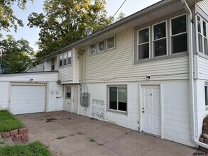 Building Photo - 908 Harrington Ave