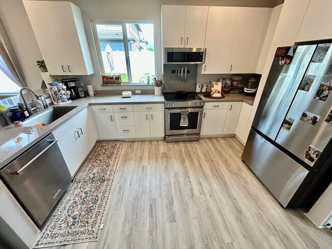 Building Photo - 91-4088-4088 Hikuha St