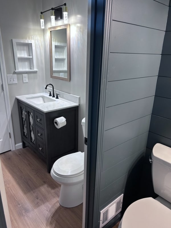 Building Photo - 6040 Sand Wedge Cir