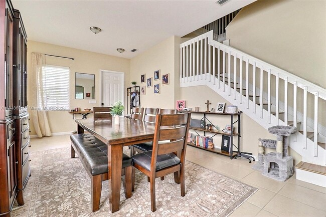 Building Photo - 1094 Grove Park Cir