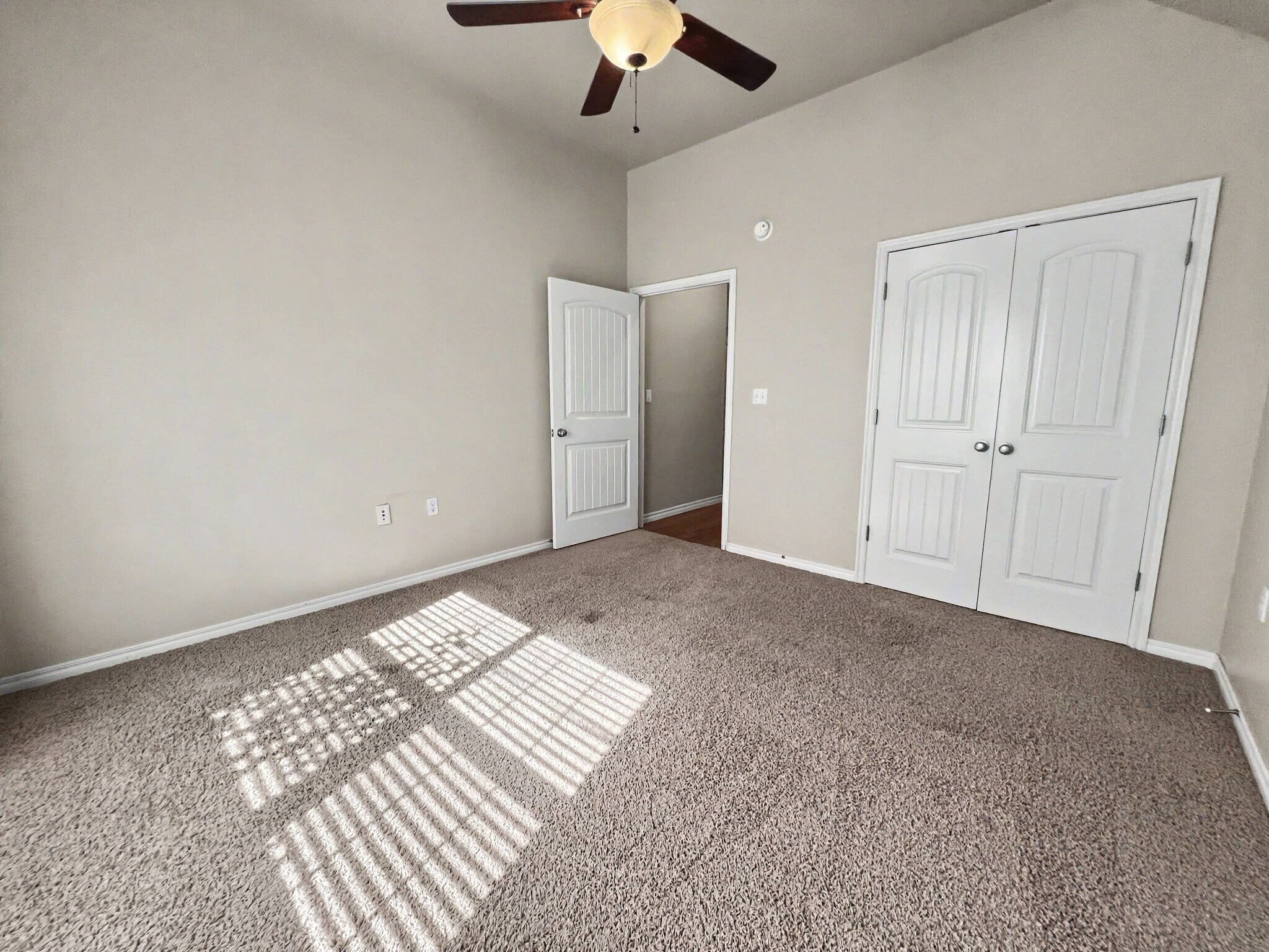 Building Photo - 1212 Jeannie Ln