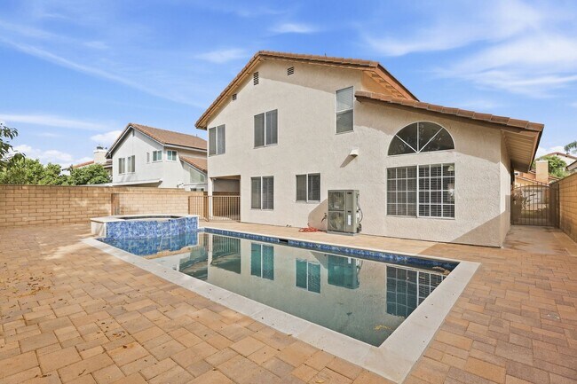 Building Photo - 3353 Silvertip Rd